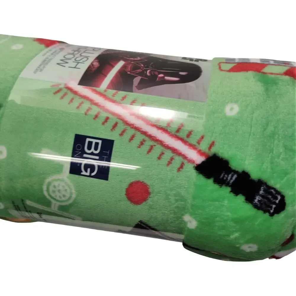 The Big One Star Wars Christmas Oversized Plush Throw